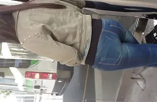 XXX రెండు అబ్బాయిలు పరిపక్వ ఫక్ నర్స్ మలుపులు