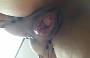 XXX Sortable అమ్మాయి Masturbates తడి పూకు
