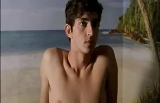 XXX ములాట్టో లో పచ్చబొట్లు Fucks Horny బిగ్ గై