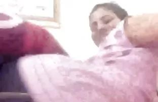 XXX Mashenka ఇచ్చింది. నాకు పూకు అమెచ్యూర్ వెట్ హోల్స్