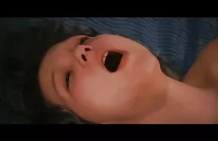 XXX 18 ఏళ్ల హాటీ డిక్ అన్ని రంధ్రాలు లో యువ