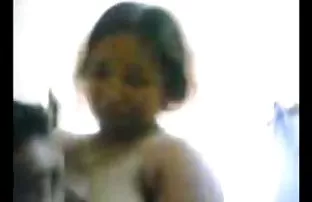 XXX Hot sex with a young బ్యూటీ