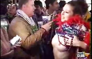 XXX ఆవిర్భవించినది బ్రహ్మాండమైన stripper వెళ్ళిపో