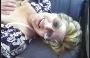 XXX పెద్ద మొడ్డ విస్తరించి ముడ్డి చిక్ బ్యూటీ