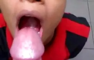 XXX భర్త తో కలిసి తోటమాలి శిక్షించడం భార్య