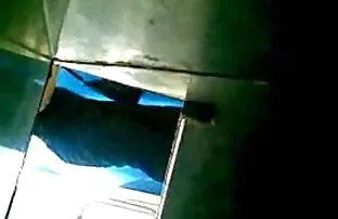 XXX Blondie sucks ఒక శక్తివంతమైన boner తన ప్రియుడు